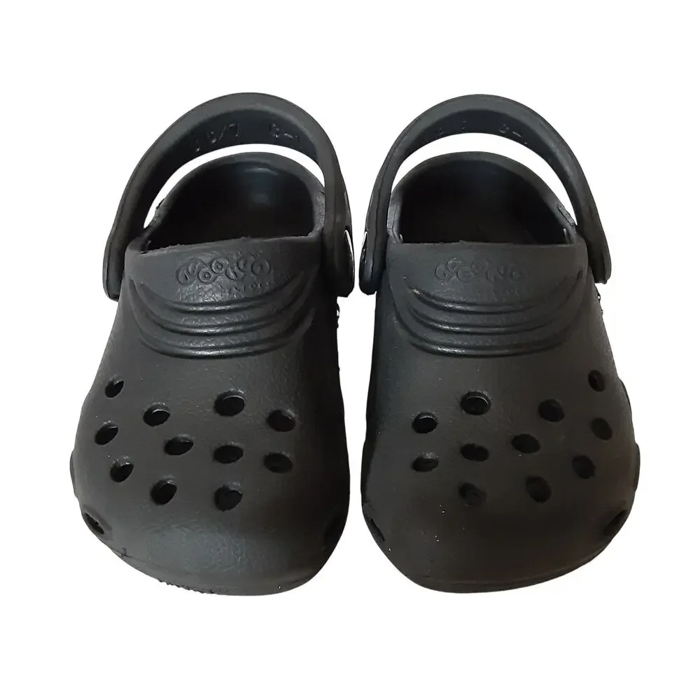 Jibbitz by Crocs Classic Clogs Water Shoes Black Toddler 6/7 Summer Slip On Play